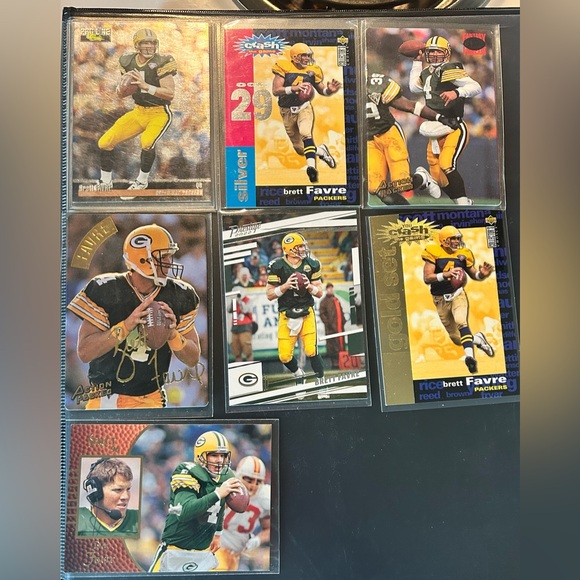 Brett Favre Lot Including Rookie Card - Picture 3 of 3
